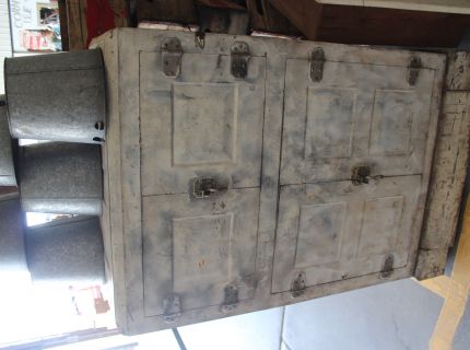 Shipshewana Indiana-Antique Auction-Ice Box