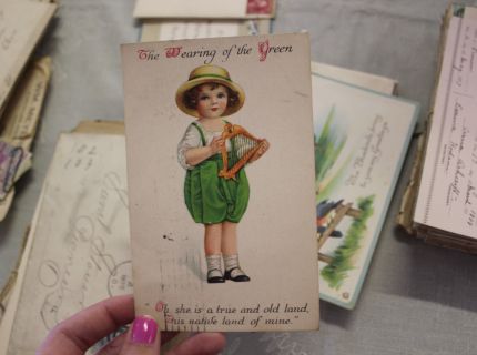 Shipshewana Auction-Antique-Old cards