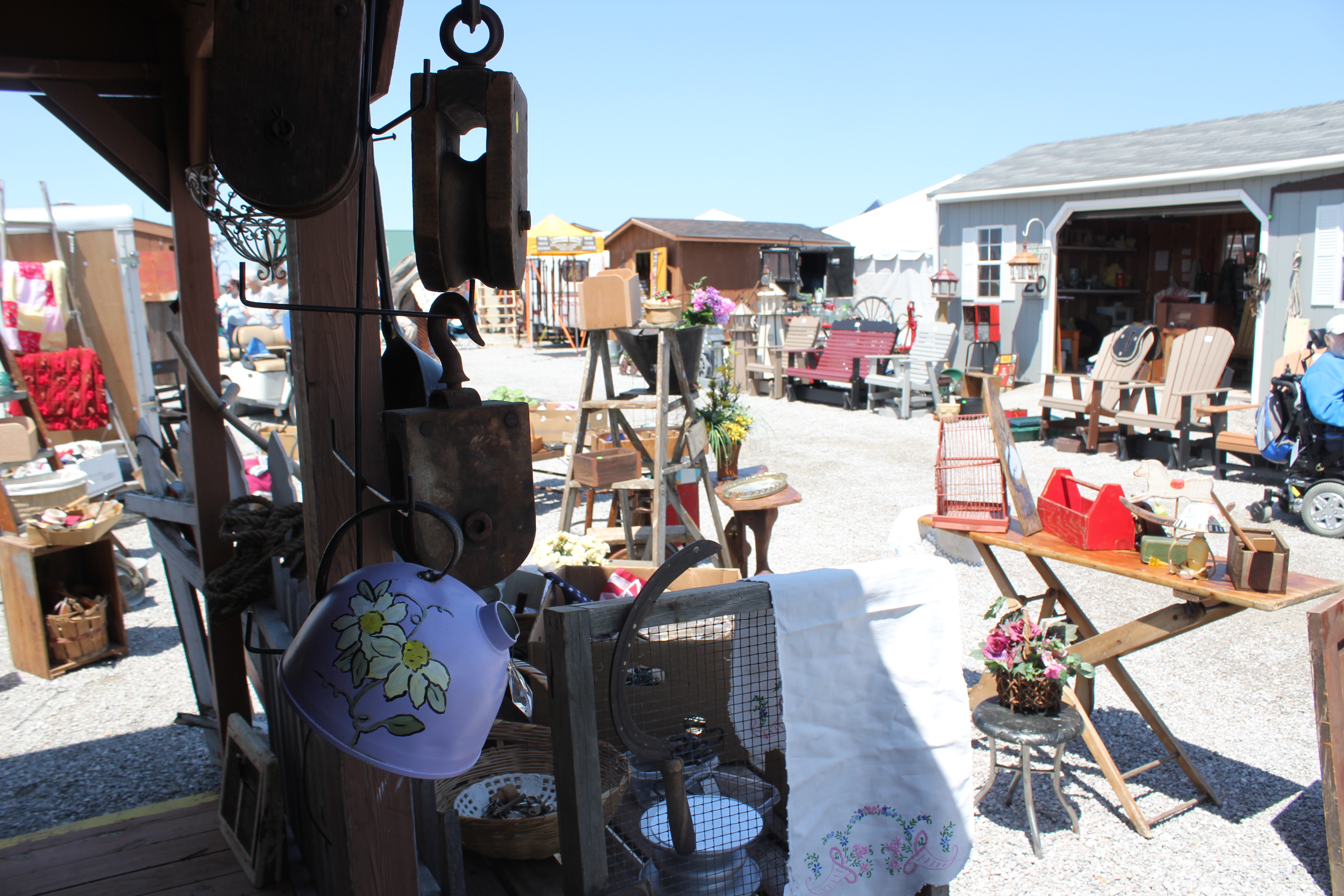 Your Complete Guide to Fall Extravaganza Shipshewana Auction & Flea
