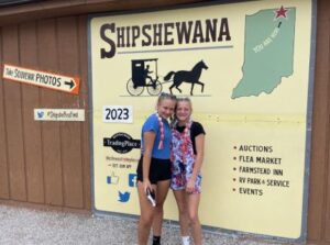 shipshewana flea market shoppers young adults